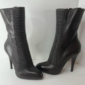Nando Muzi Brown Heeled Boots with Ribbed Texture 4 1/2" heel and rubber bottom